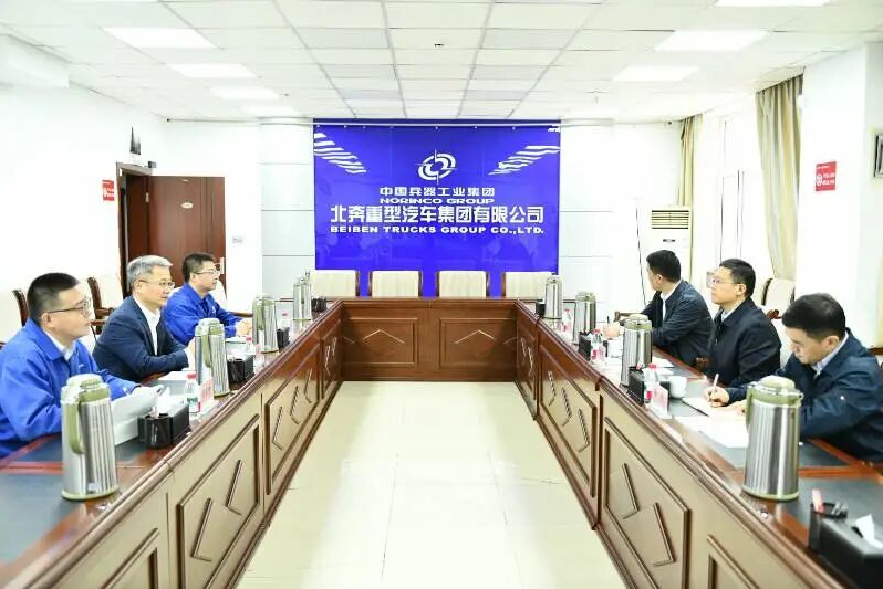 蚌埠市委常委、懷遠縣委書(shū)記潘君齊來(lái)北奔重汽走訪(fǎng)交流