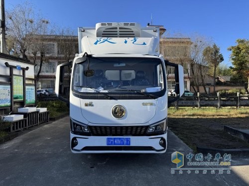 把新鮮托付給硬實(shí)力！陜汽德龍G300助卡友郭師傅贏(yíng)得長(cháng)久信賴(lài)