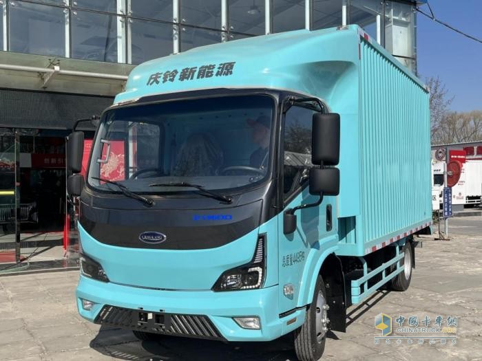 高顏又高端！慶鈴純電輕卡EVM100為何能稱(chēng)為“城配頂流”？